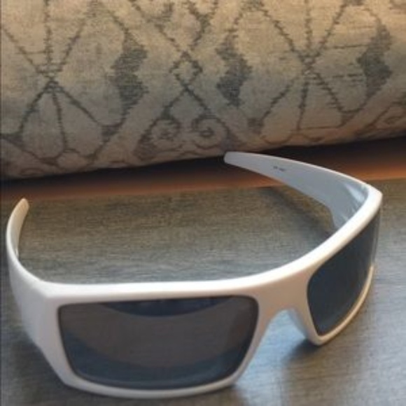 Oakley Other - Oakley Men's Gascan White Sunglasses